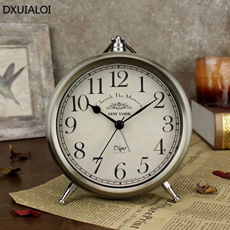 DXUIALOI Sveglia da Tavolo Ret - Vintage Alarm Clock recensione e prezzo